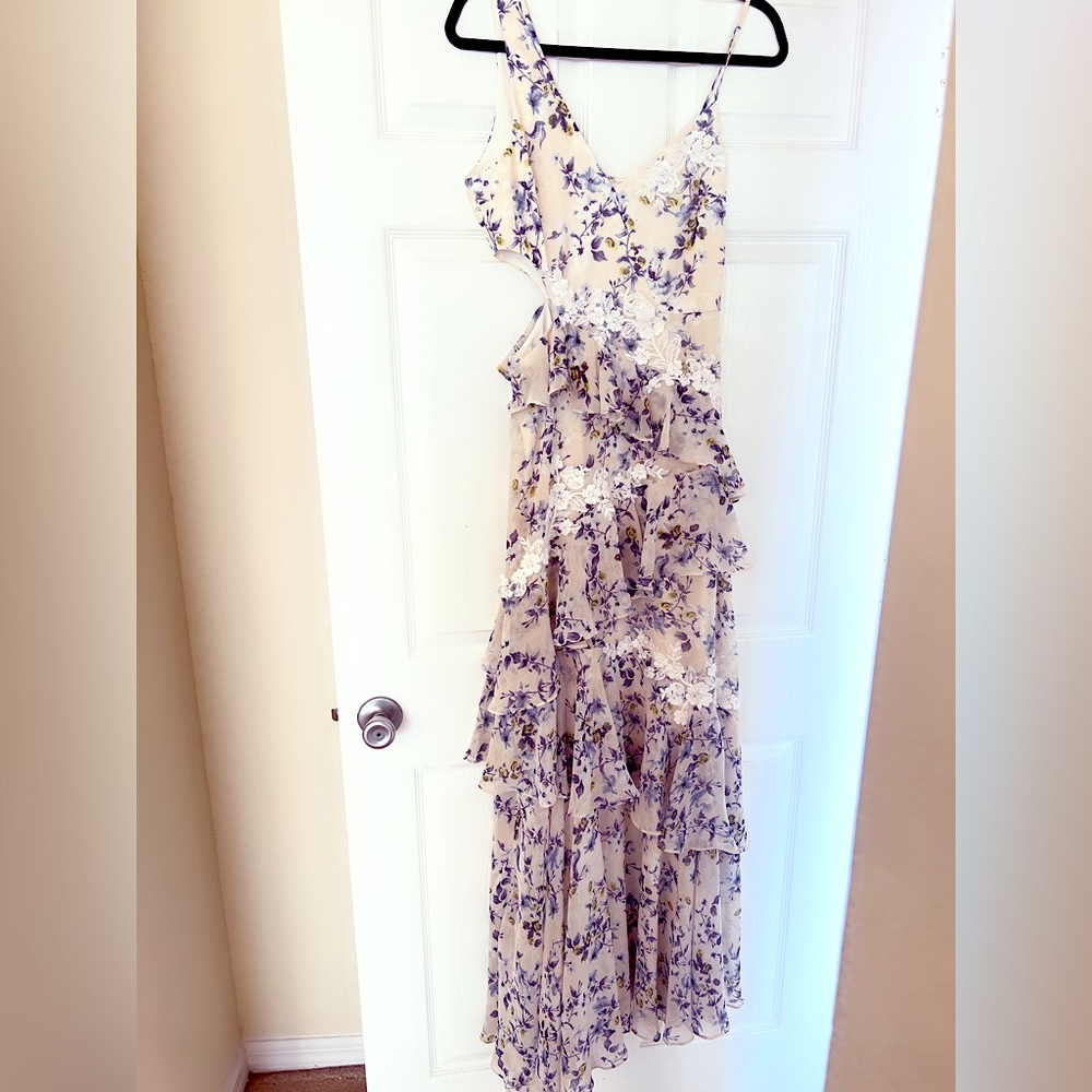 Flowery & Classy